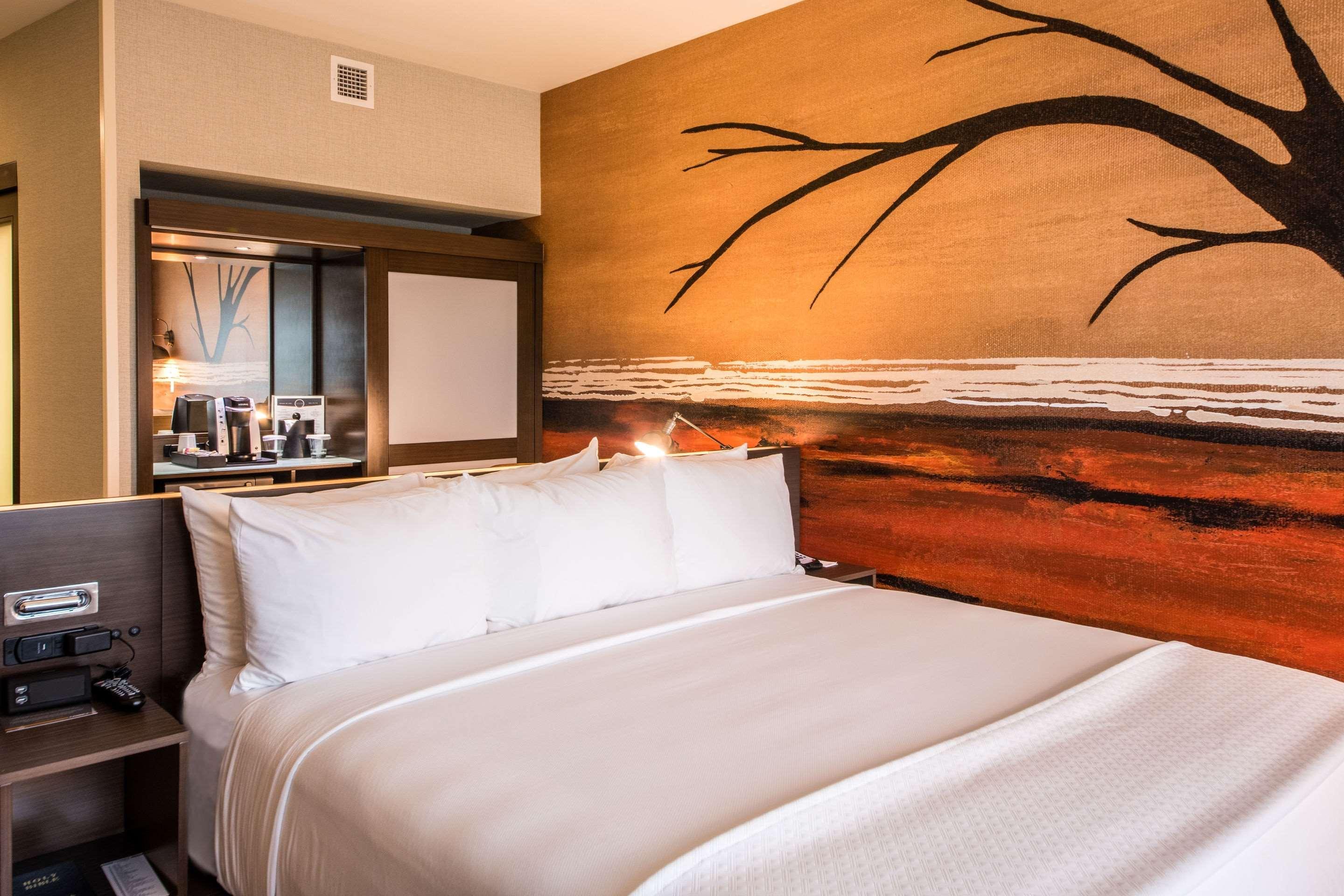 Cambria Hotel Mcallen Convention Center Bagian luar foto