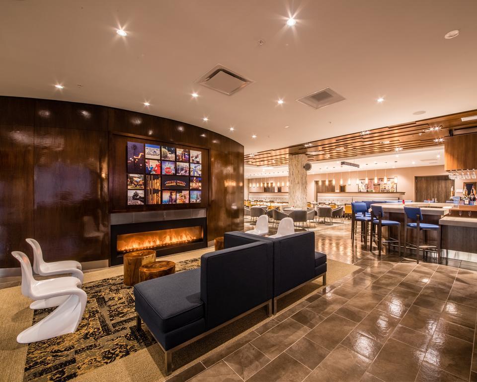 Cambria Hotel Mcallen Convention Center Bagian luar foto