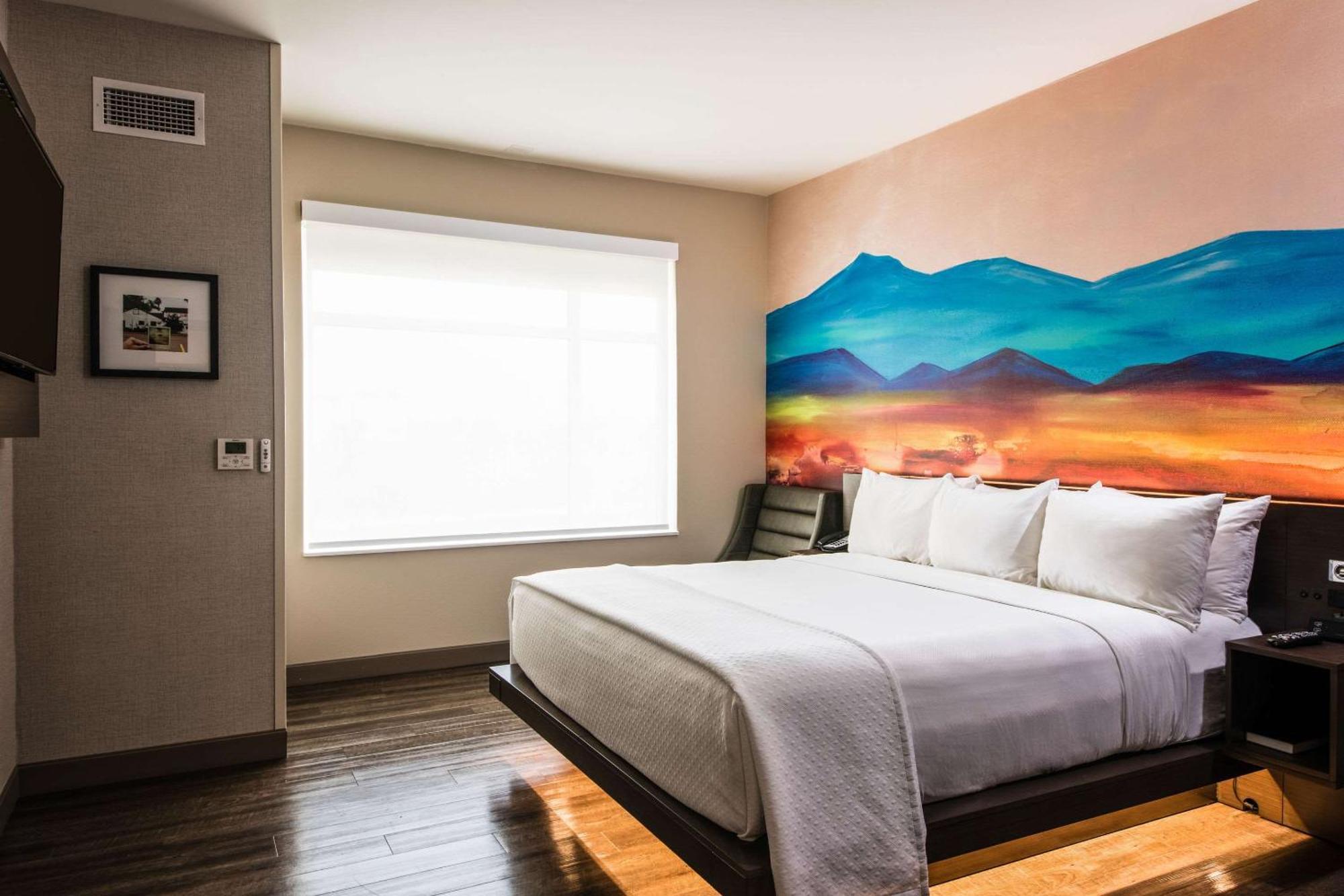 Cambria Hotel Mcallen Convention Center Bagian luar foto